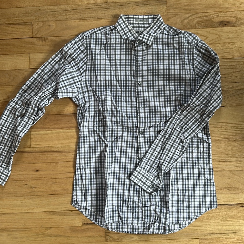 Men’s Fitted Plaid Button Down Shirt